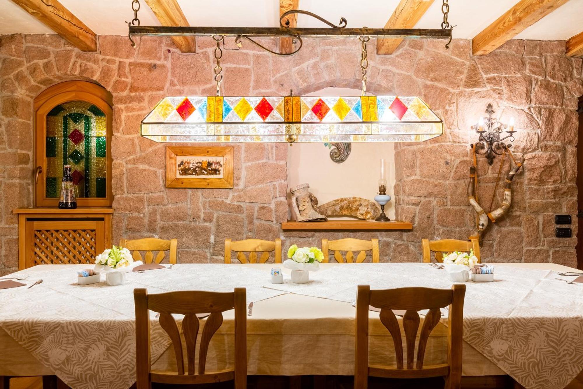 Appartamento Le Colonne - Relais Villa Quercia Tassullo Eksteriør bilde