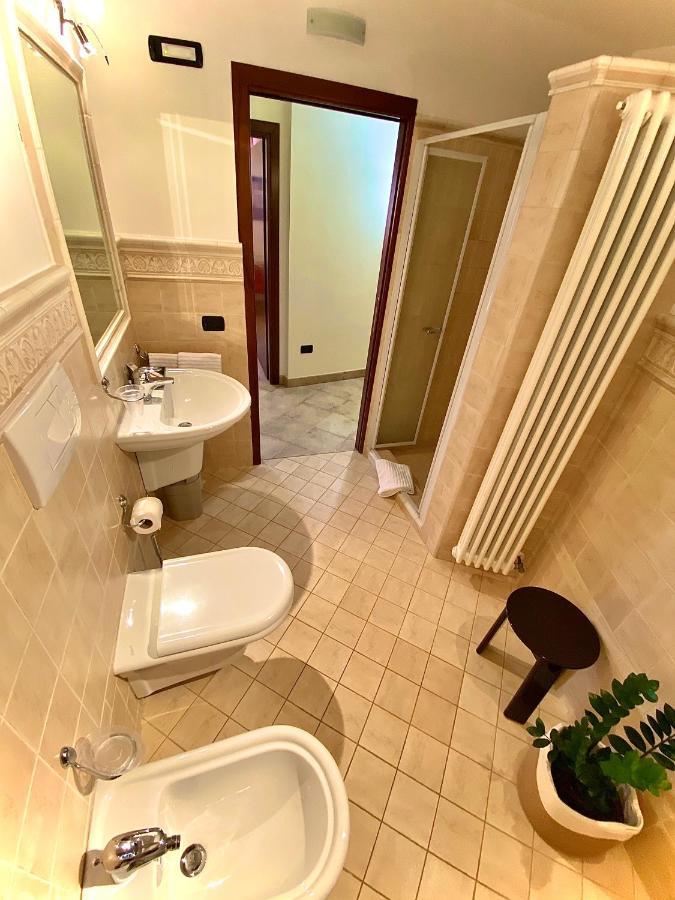 Appartamento Le Colonne - Relais Villa Quercia Tassullo Eksteriør bilde