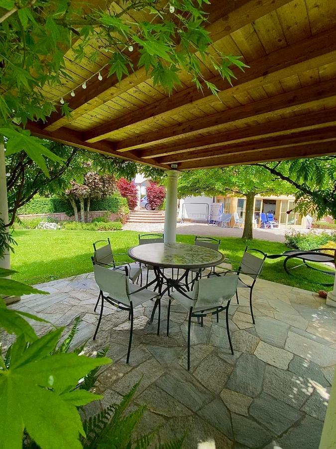 Appartamento Le Colonne - Relais Villa Quercia Tassullo Eksteriør bilde