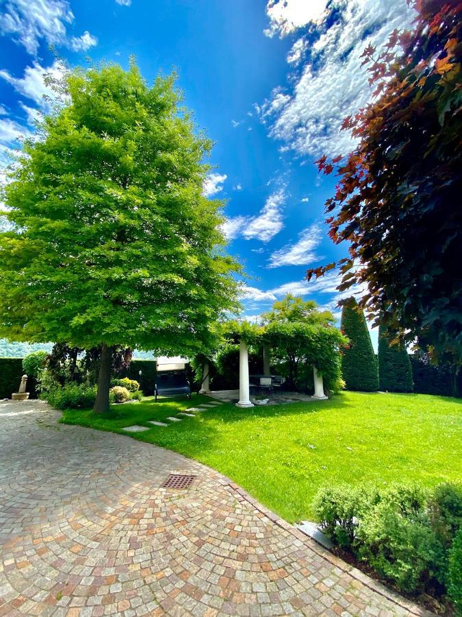 Appartamento Le Colonne - Relais Villa Quercia Tassullo Eksteriør bilde